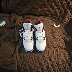 Jordan 4 cement red!!! Worn Once!! Legit!!!!